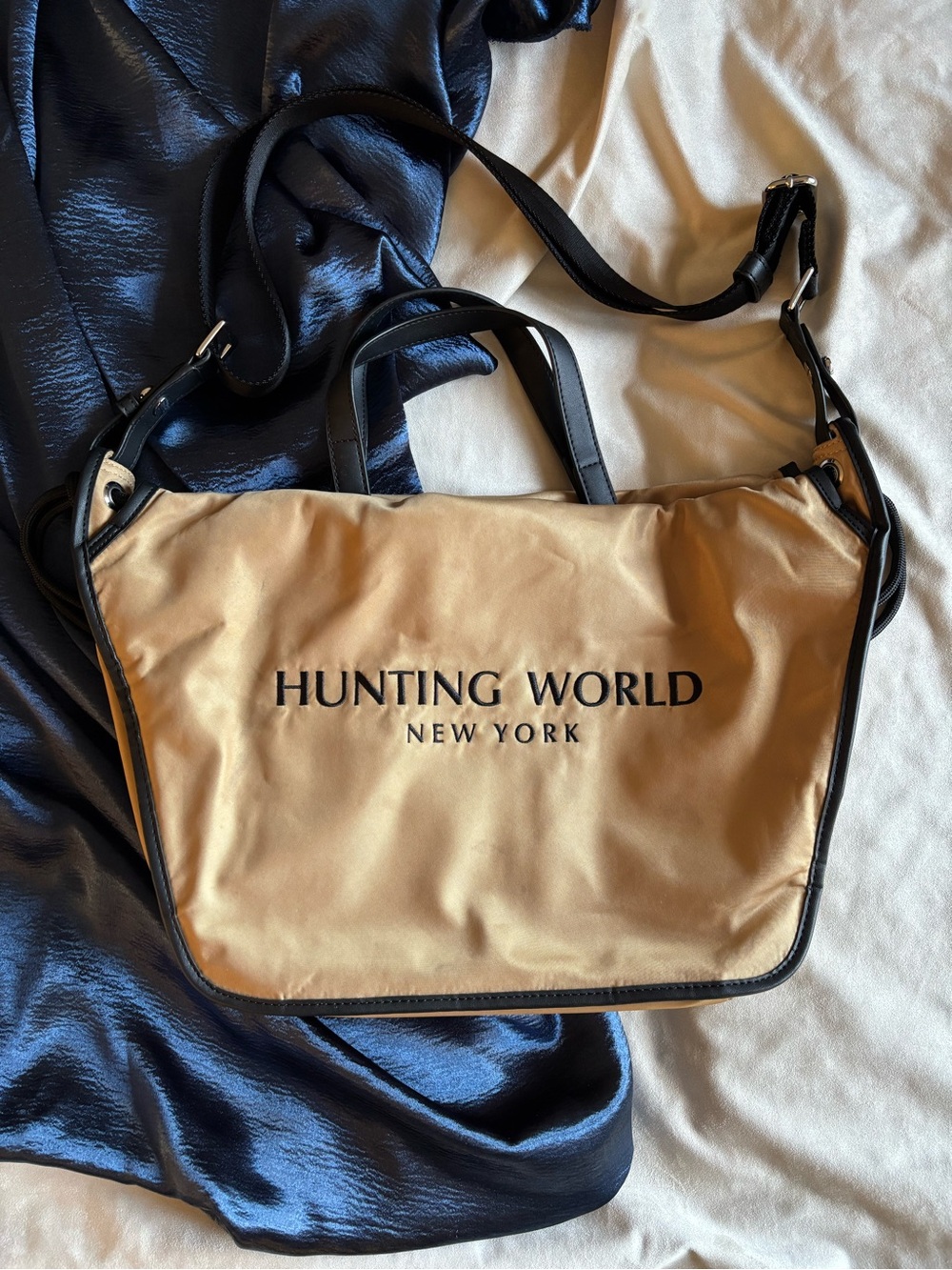 Hunting World New York Tan Messenger Bag with Black Trim
